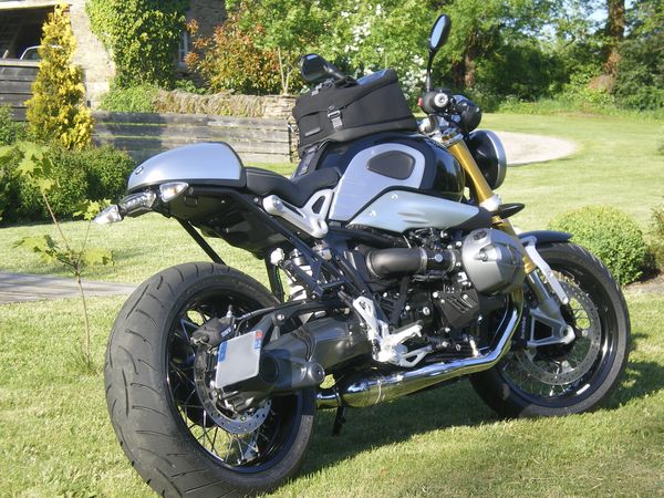 BMW R Nine T Laurent